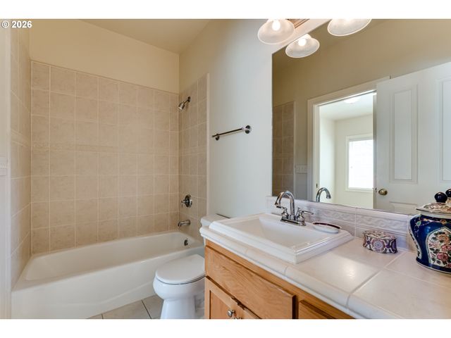 502 Covey Ln, Eugene, OR 97401