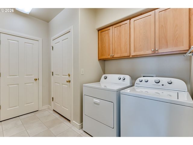 502 Covey Ln, Eugene, OR 97401