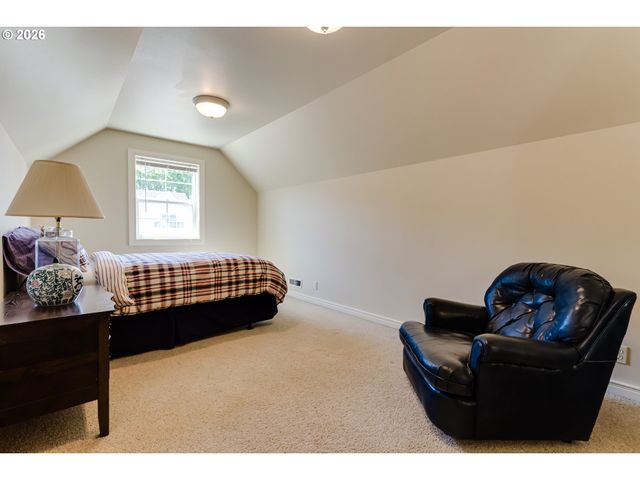 502 Covey Ln, Eugene, OR 97401