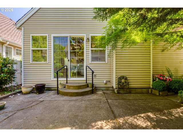 502 Covey Ln, Eugene, OR 97401