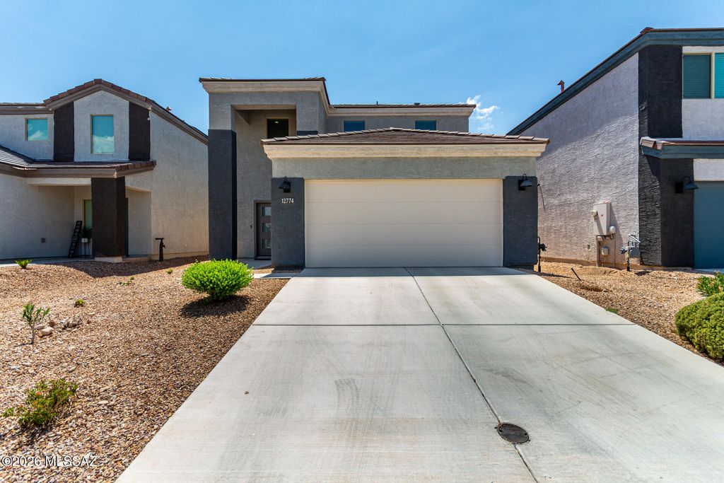 12774 E Joffroy Drive, Vail, AZ 85641
