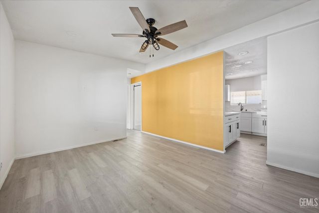 6601 Eucalyptus Drive 352, Bakersfield, CA 93306