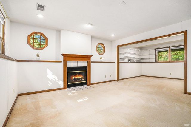 51540 Bridgewater Court, South Bend, IN 46637