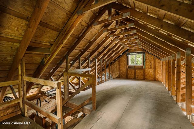 428 Bottle Brand Rd, Hope, ID 83836