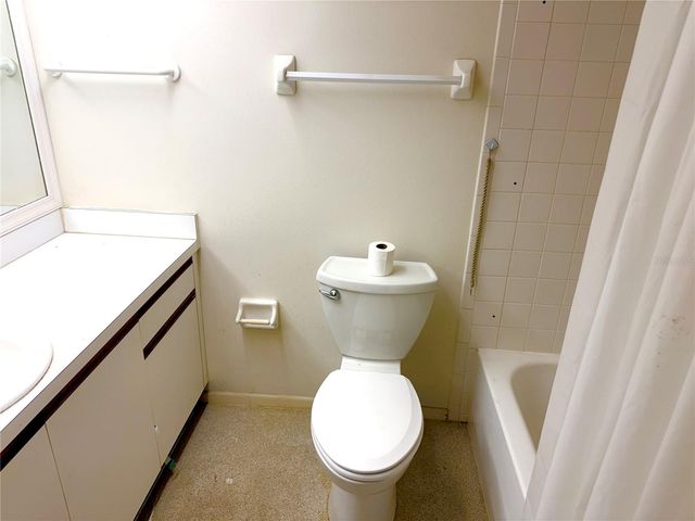 625 30TH AVENUE W G109, Bradenton, FL 34205