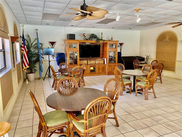 625 30TH AVENUE W G109, Bradenton, FL 34205