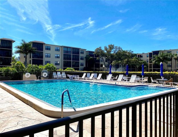 625 30TH AVENUE W G109, Bradenton, FL 34205