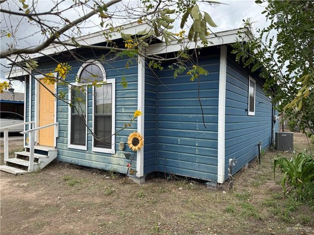 307 S Hawaii Street, Alton, TX 78573