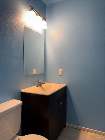 307 S Hawaii Street, Alton, TX 78573