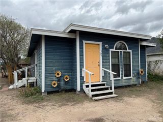 307 S Hawaii Street, Alton, TX 78573
