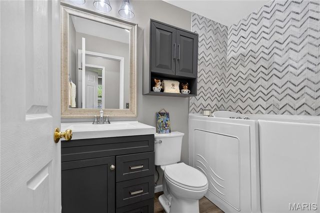 1818 San Pedro, Unincorporated, MO 63026