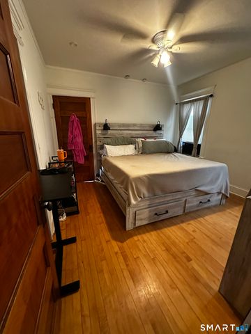 27 East 9th Street 2, Derby, CT 06418