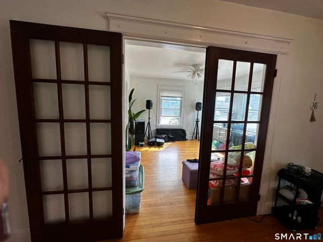 27 East 9th Street 2, Derby, CT 06418