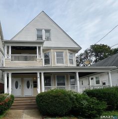 27 East 9th Street 2, Derby, CT 06418