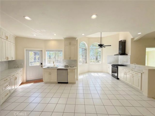 39850 Kapalua Way, Temecula, CA 92592