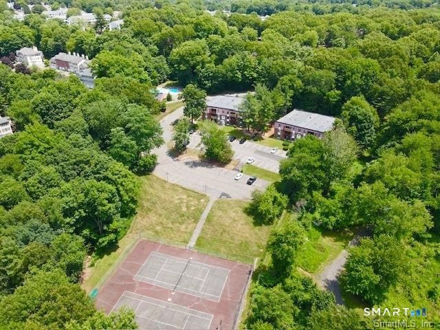 10 Woodsedge Drive 6A, Newington, CT 06111