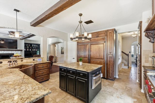 1110 Durango Circle, Shady Shores, TX 76208