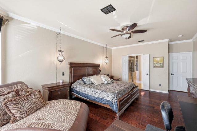 1110 Durango Circle, Shady Shores, TX 76208