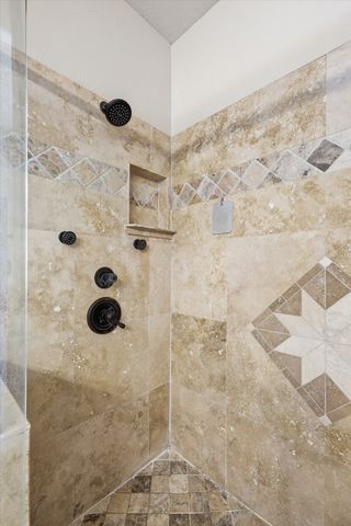 1110 Durango Circle, Shady Shores, TX 76208