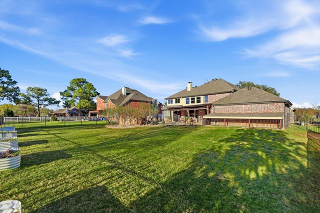 1110 Durango Circle, Shady Shores, TX 76208