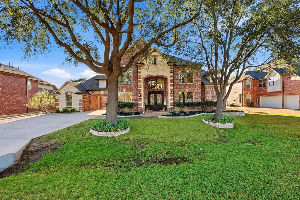 1110 Durango Circle, Shady Shores, TX 76208