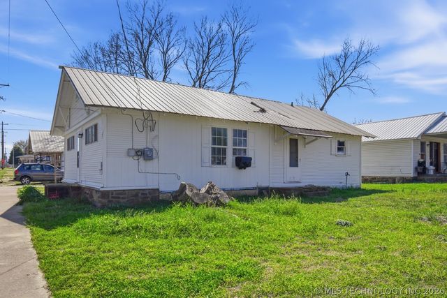 123 7th Street, Barnsdall, OK 74002