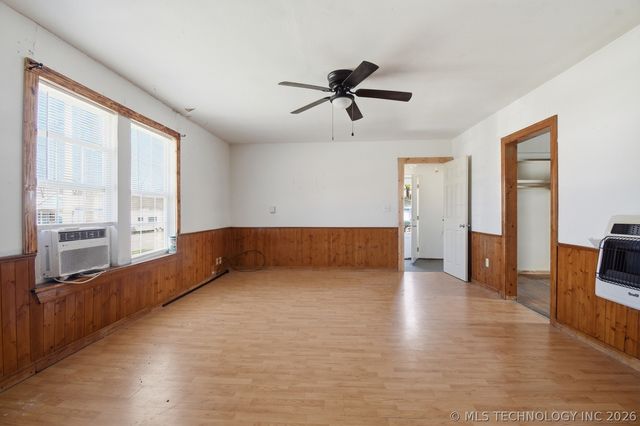 123 7th Street, Barnsdall, OK 74002