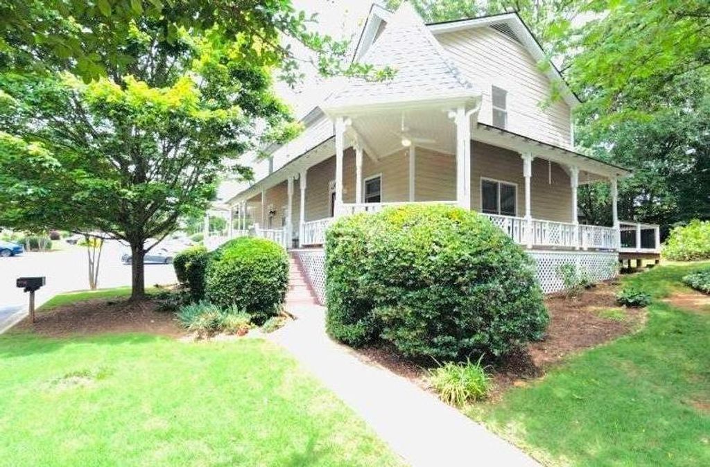 1449 Cambridge Common, Decatur, GA 30033