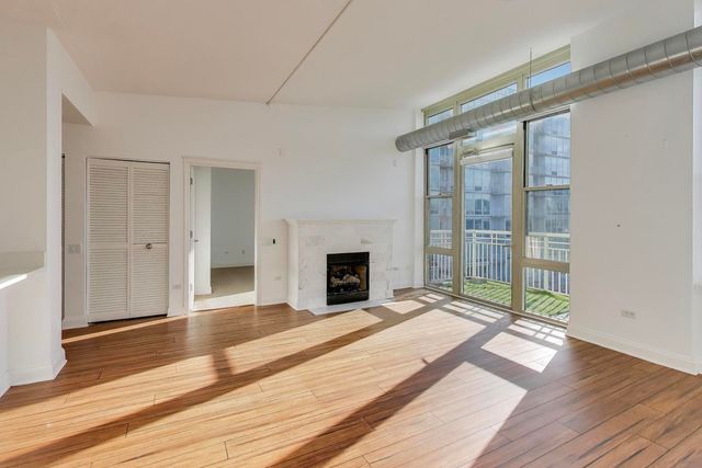 1001 W MADISON Street 704, Chicago, IL 60607