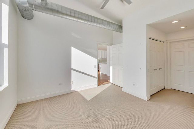 1001 W MADISON Street 704, Chicago, IL 60607