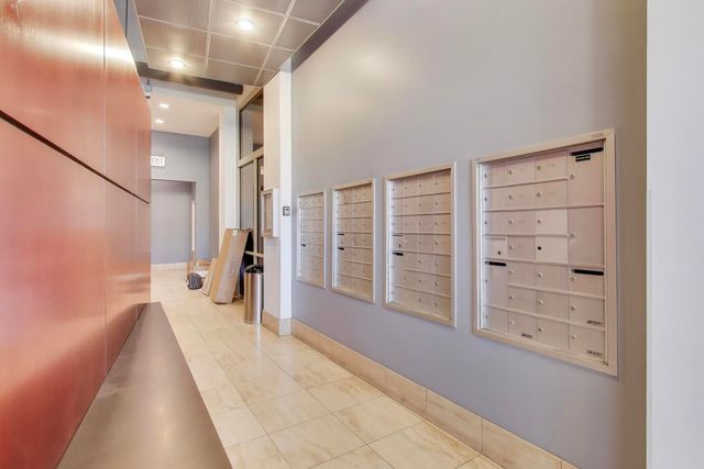 1001 W MADISON Street 704, Chicago, IL 60607