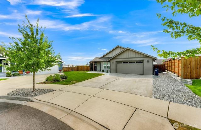 1913 Benjamin Court, Lynden, WA 98264