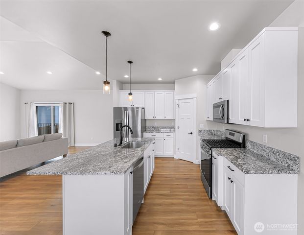 1913 Benjamin Court, Lynden, WA 98264