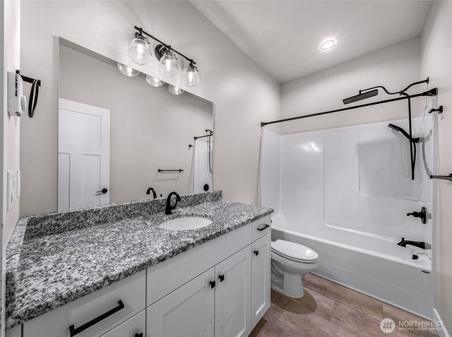 1913 Benjamin Court, Lynden, WA 98264