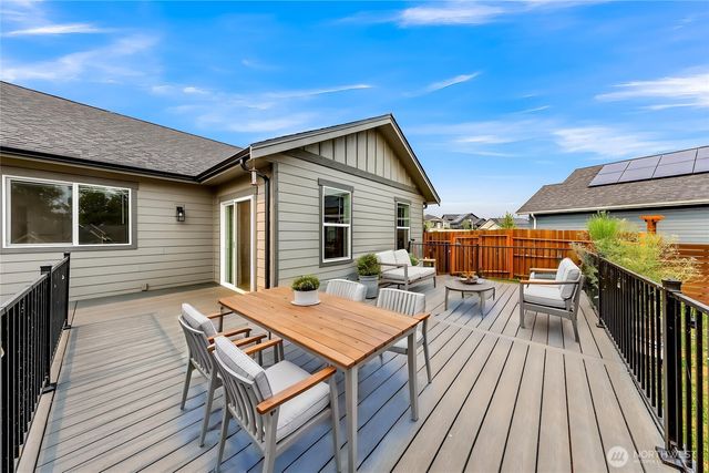 1913 Benjamin Court, Lynden, WA 98264