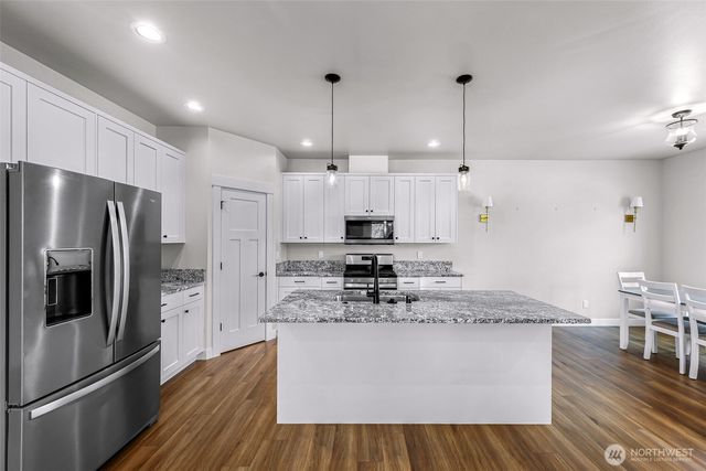 1913 Benjamin Court, Lynden, WA 98264