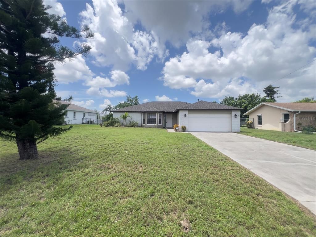 1038 NE VAN LOON TERRACE, Cape Coral, FL 33909