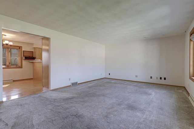 1508 N EUGENE STREET, Appleton, WI 54914
