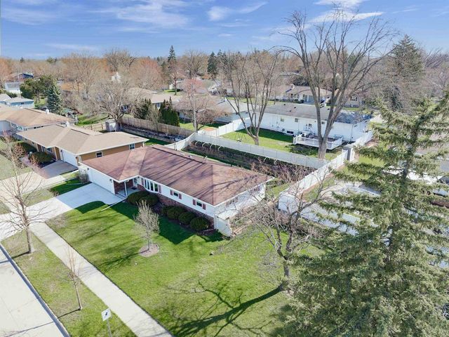 1508 N EUGENE STREET, Appleton, WI 54914