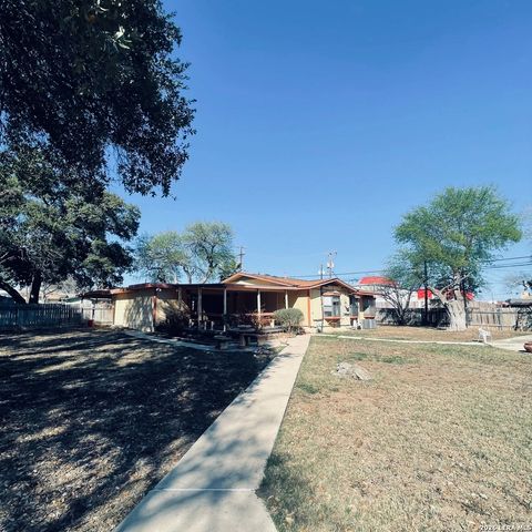 102 Audrey Alene Dr., San Antonio, TX 78216