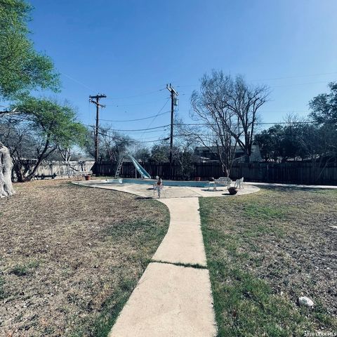 102 Audrey Alene Dr., San Antonio, TX 78216