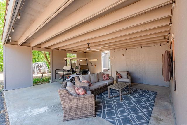 402 Orchard Court, Heber Springs, AR 72543