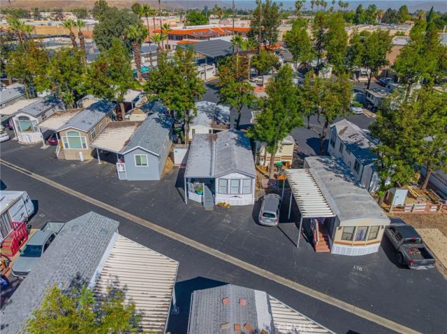 2750 W Acacia L14, Hemet, CA 92545