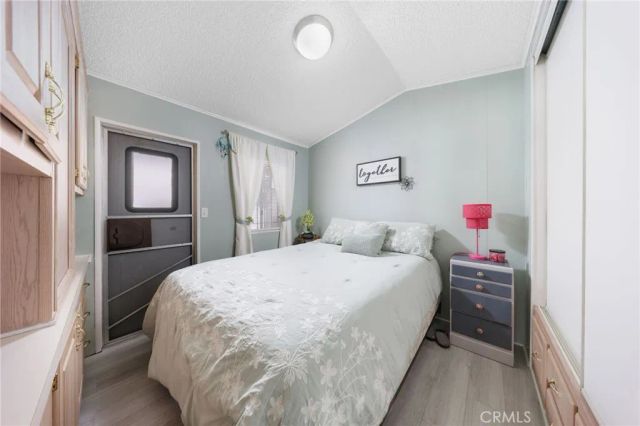 2750 W Acacia L14, Hemet, CA 92545