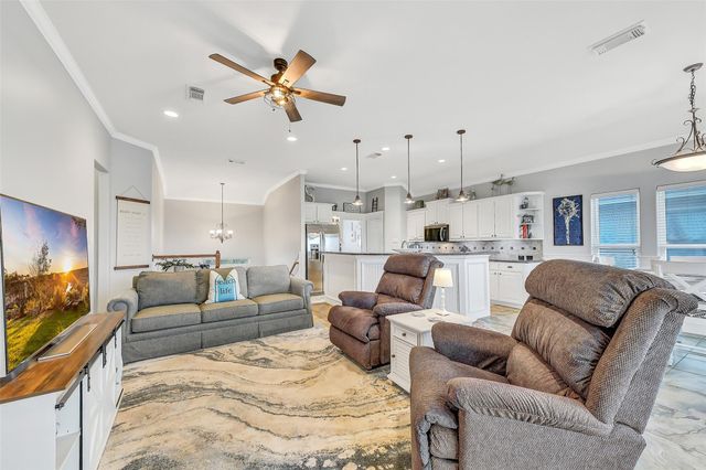 13602 Windlass Circle, Galveston, TX 77554