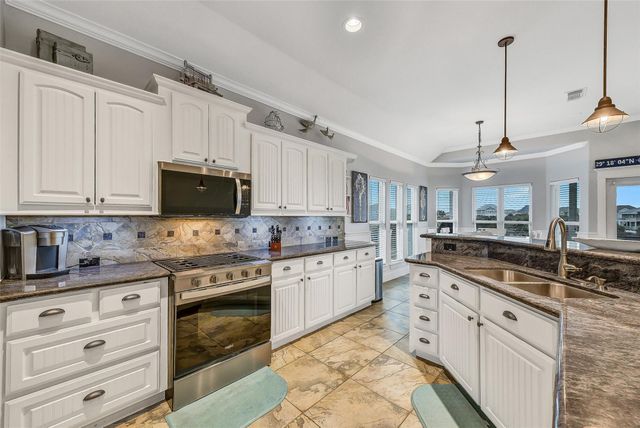 13602 Windlass Circle, Galveston, TX 77554