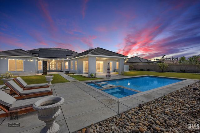 1509 Renoir Avenue, Bakersfield, CA 93314