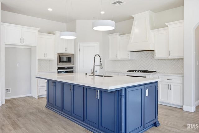 1509 Renoir Avenue, Bakersfield, CA 93314