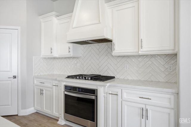 1509 Renoir Avenue, Bakersfield, CA 93314