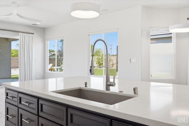 1509 Renoir Avenue, Bakersfield, CA 93314